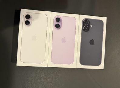 iPhone 17,512GB (IRISH STOCK) Brand New Sealed Unlocked 1 year Apple Warranty