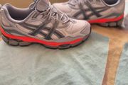 asics uk8