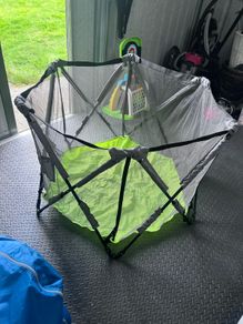 Summer Pop 'n Play Portable Playard Lightweight Baby/Toddler Playpen