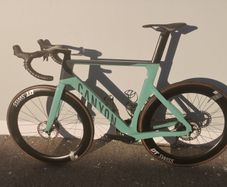 Crashed Canyon Aeroad 2024 CF SLX 8 Di2