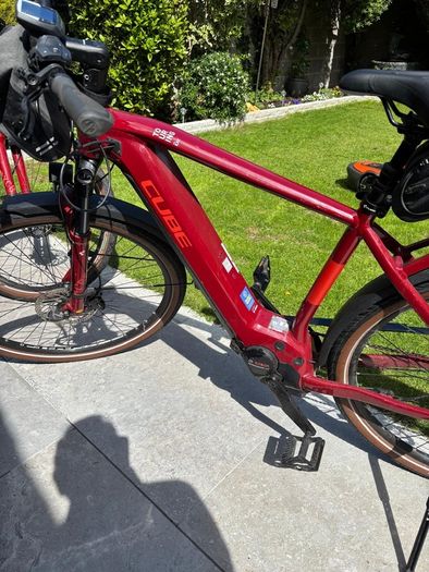 2 Cube Touring Hybrid EXC