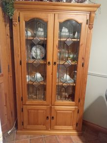 Corner Display Unit