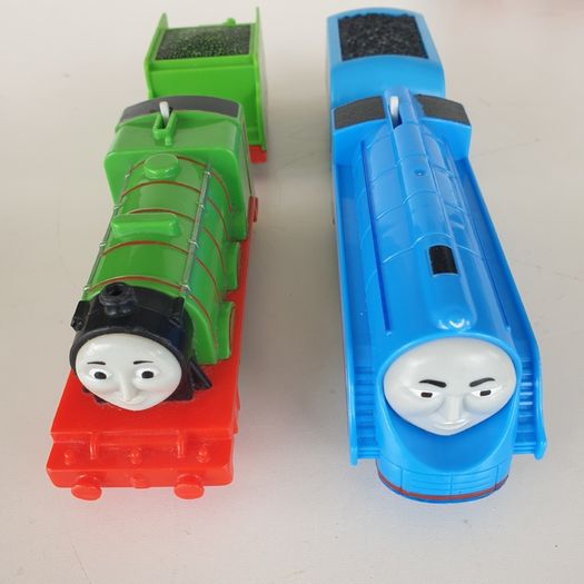 Thomas the tank trackmaster bundle working