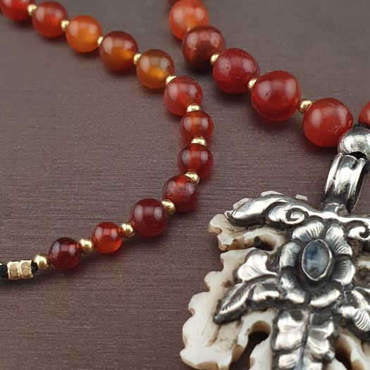 Antique Carnelian Red Agate With Sterling 925 Silver Leaf Pendant Necklace