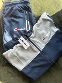 Berghaus Tracksit 11-12 years