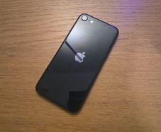 iPhone SE 3rd Gen