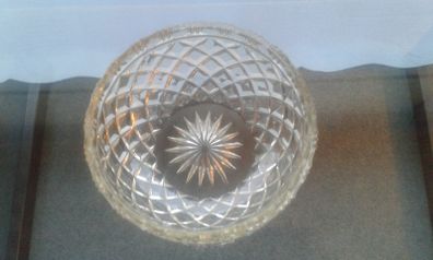 Vintage 60's/70's Large Diamond Crystal Dessert/Cut Salad/Vegetable Serving Bowl