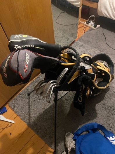 golf clubs