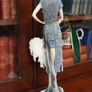 Giuseppe Armani Florence Lady with Fan Figurine Image 4
