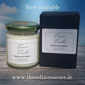 The Celtic Essence  Friends Forever Scented Candle
