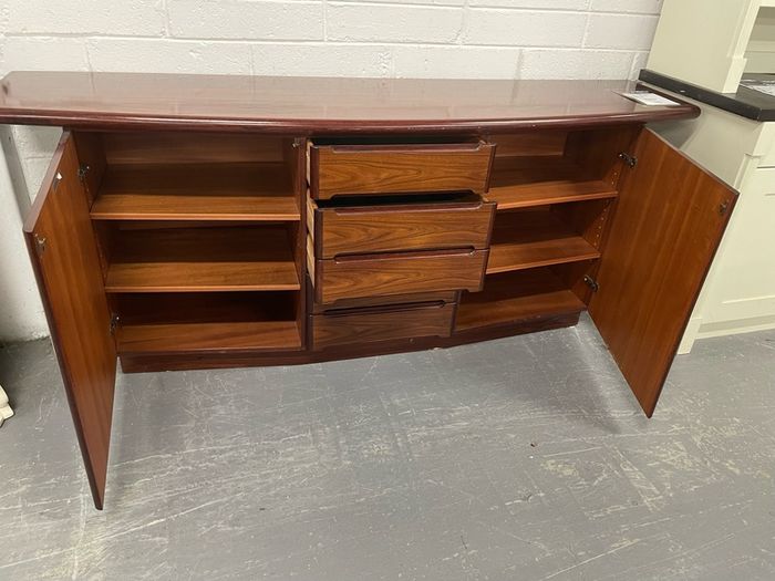 Skovby Mid Century Modern Credenza/Console