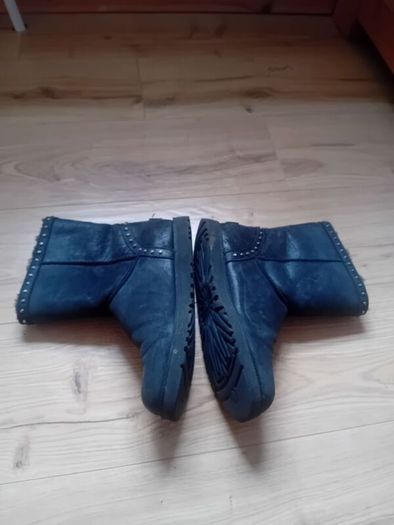 ladies boots UGG size 7.5/40
