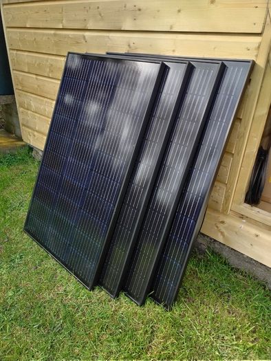Ecoflow Solar Panel Bundle with Brackets