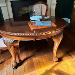 Vintage Mahogany Extending Dining Table - Claw  & Ball Feet
