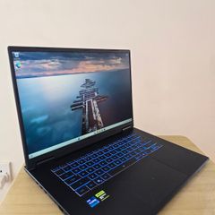 Laptop Gaming Gigabyte A16 RTX 5050 i7-13620H
