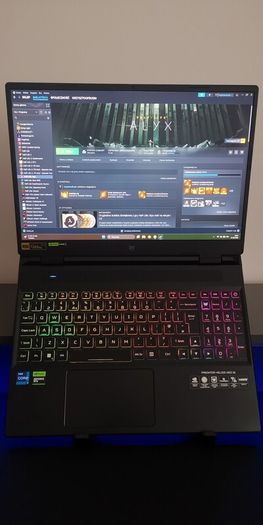 RTX 4070 Acer Predator Helios Neo 16"