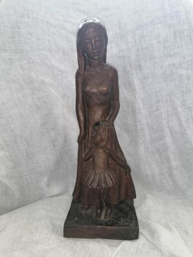 Vintage 1967 Leonardo Art Works "Mother & Daughter"