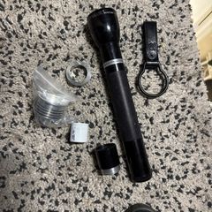 Maglite charger LED