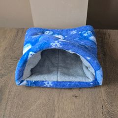 Large Guinea Pig Tunnel - wired - snowmen