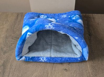 Large Guinea Pig Tunnel - wired - snowmen