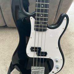 Harley Benton  P-Bass Guitar