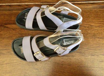 Schuh Ladies Lilac Leather Sandals size 6