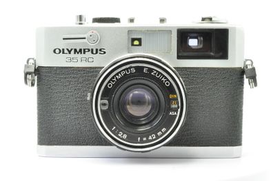 Olympus 35RC 35mm film rangefinder camera in good condition With E-zuiko 42mm f2.8 super sharp lens(No Leica, NO Canon QL17,No Yashica GSN)