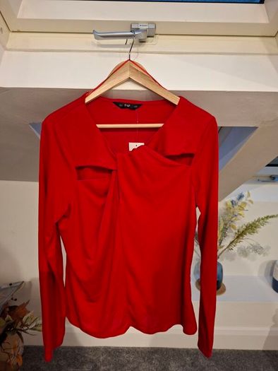 Beautiful red top, brand new