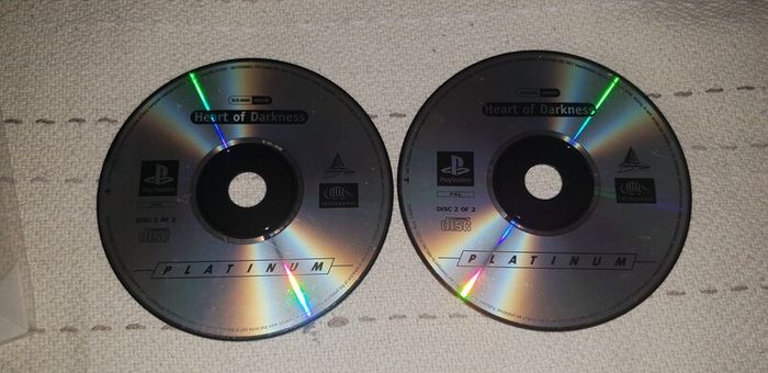 A Selection of Loose Playstation Games For Sale Here