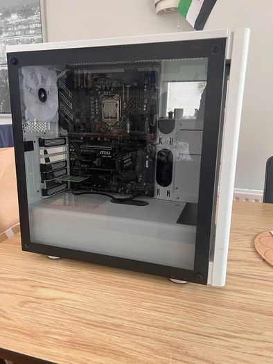 PC Case, i5 9600K and Z390-A Pro Motherboard