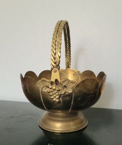 Antique brass fruit bowl