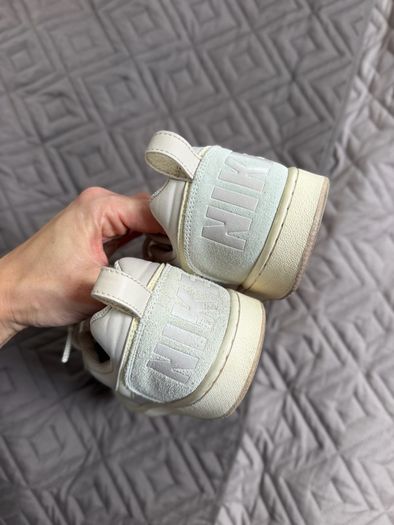 Nike shoes trainers