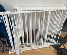 Free XXL baby gate / playpen