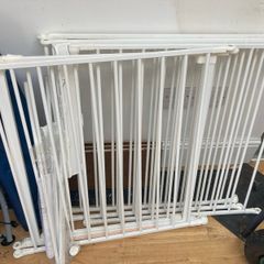 Free XXL baby gate / playpen