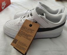 kids trainers, Nike court