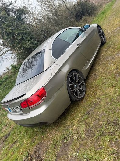 Bmw 320i  E93