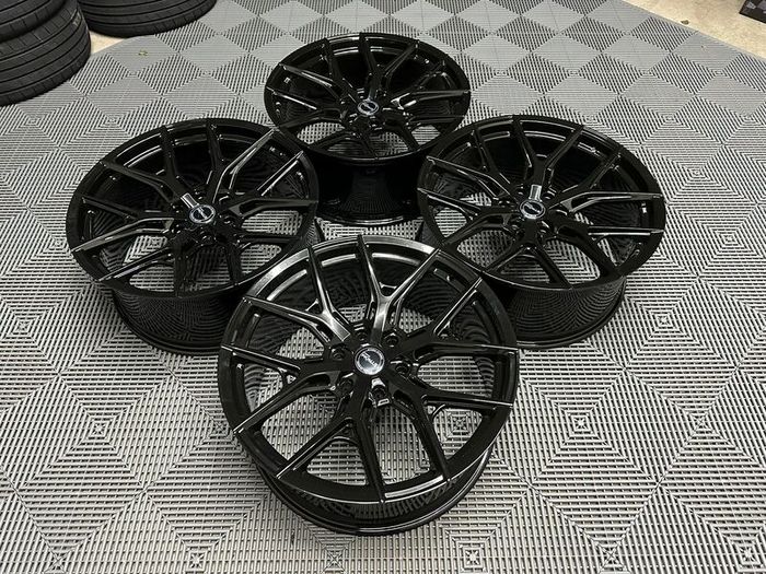 20" Inch Strom OS2 wheels 6x114.3 Nissan Navara Mercedes X Class