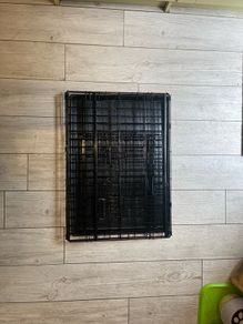 Dog crate