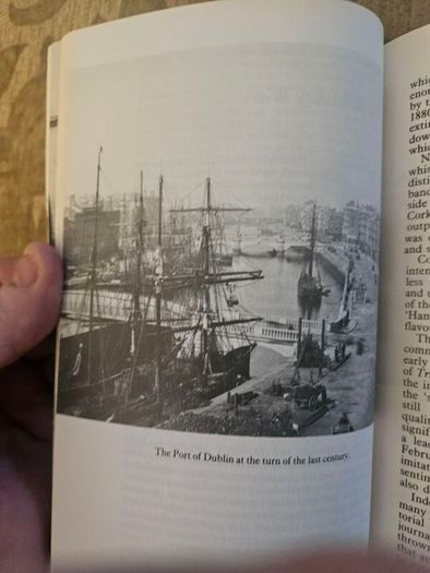 1000 Years Of Irish Whiskey.  By Malachy Magee. Paperback In Good Condition.  See Photos For Same.