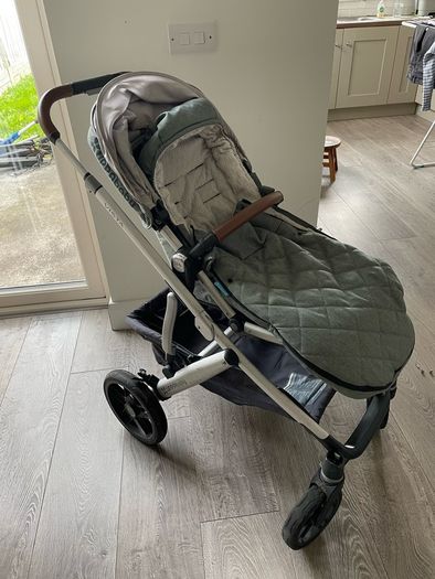 Uppababy Vista