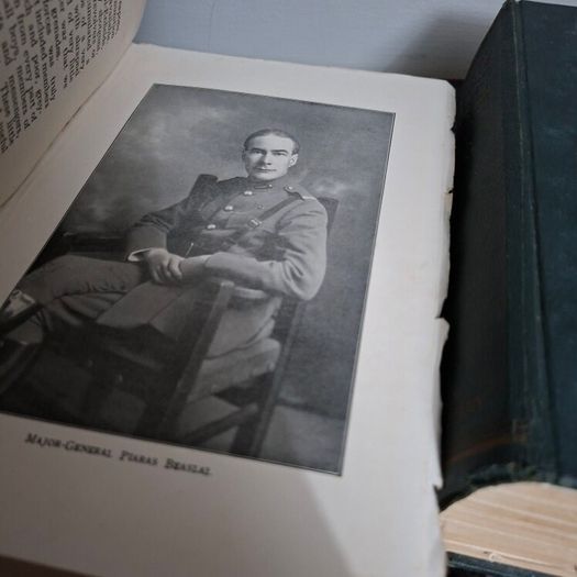 Michael Collins and the Making of a New Ireland by Piaras Beaslai