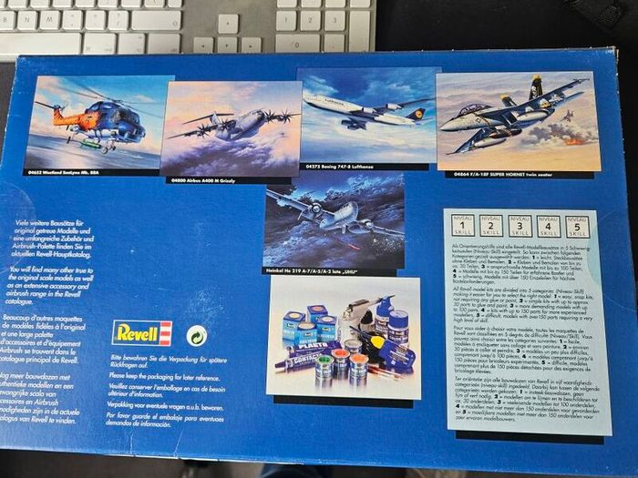 Revell 1:32 scale bf109 - 04665