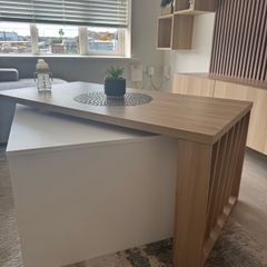 Sitting room table