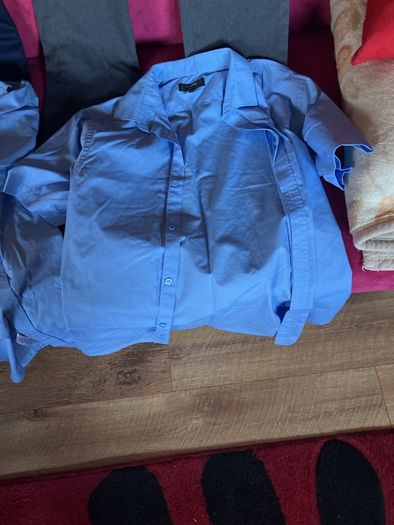 Free school uniforms