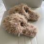 Size 3-4 Slippers Image 2