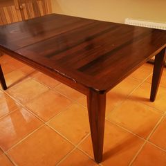 Dining room table
