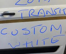 transit  costom. Side door white