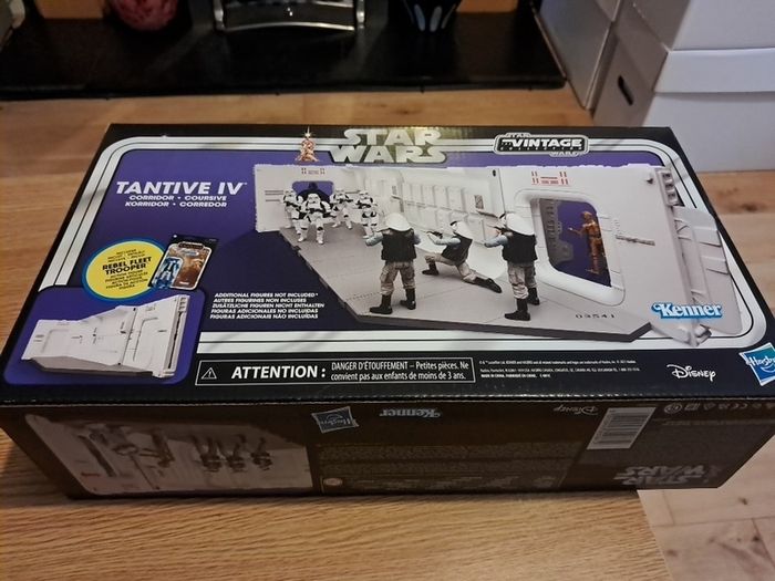 Star Wars Vintage Collection: Tantive IV & Rebel Fleet Trooper 3.75''
