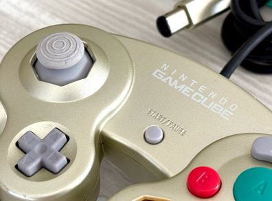 Nintendo GameCube Rare Starlight Controller