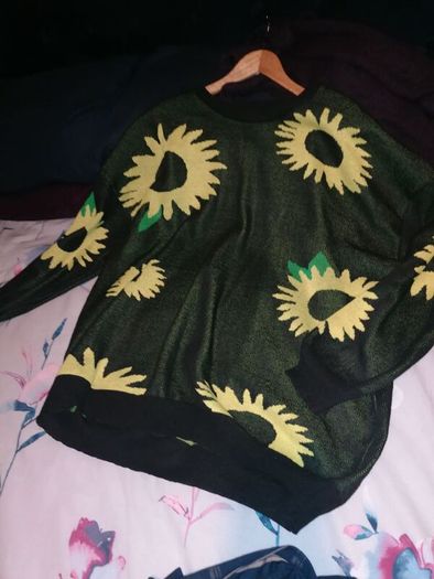 beautiful oversized jumper